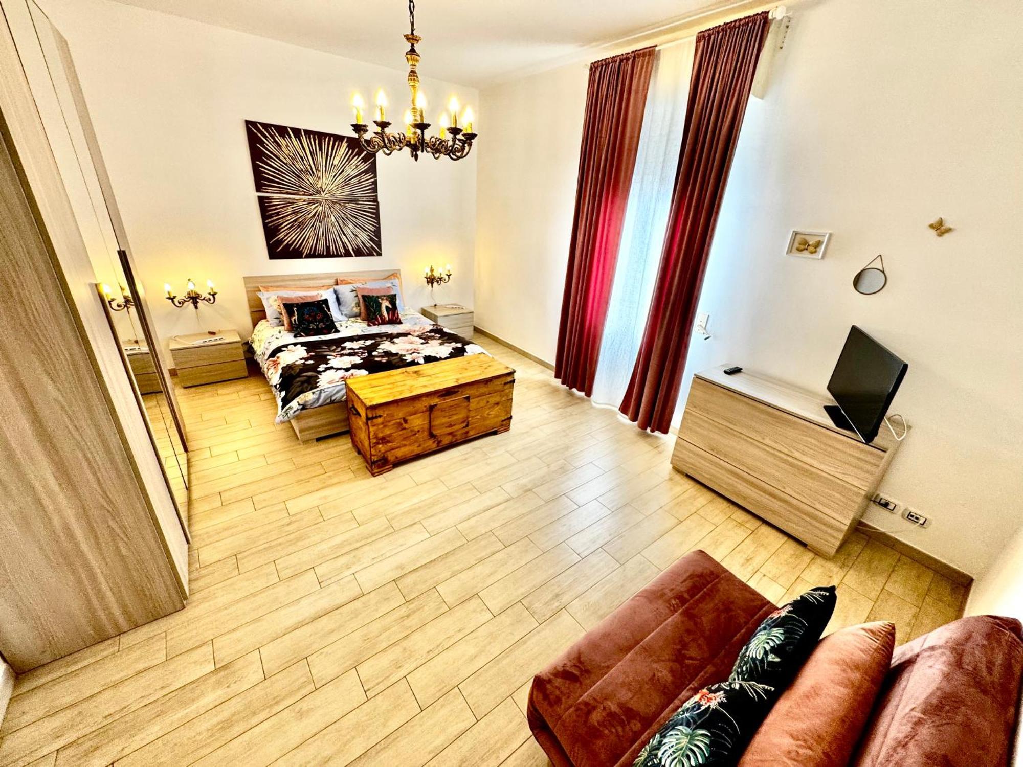 Ferienwohnung La Casa Di Sarah Aspetta Voi Neapel Exterior foto